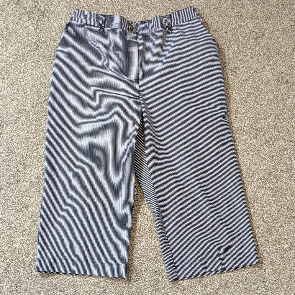 ALFRED DUNNER Navy Blue/White Railroad Striped Mid-Rise Pull-On Capris; Size 10